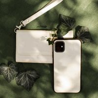 Selencia Clutch Klapphülle mit herausnehmbarem Backcover iPhone 12 (Pro)