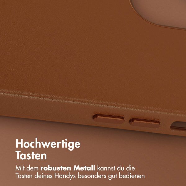 Accezz MagSafe Leather Backcover für das iPhone 12 (Pro) - Sienna Brown