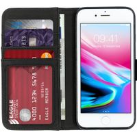 imoshion Luxuriöse Klapphülle Apple iPhone SE (2022 / 2020) / 8 / 7 / 6(s) - Hellblau