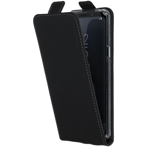 Accezz Flip Case Schwarz für das Samsung Galaxy S9