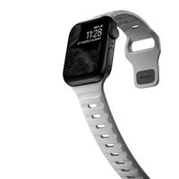Nomad Sport Armband FKM für das  Apple Watch Series 1 t/m 11 / SE / Ultra (44/45/46/49 mm) - Lunar Gray