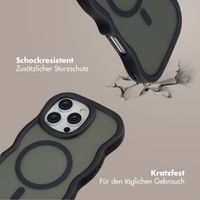 Selencia Wavy Backcover mit MagSafe Apple iPhone 16 Pro Max - Schwarz