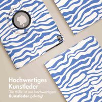 imoshion 360° drehbare Design Klapphülle Apple iPad 9 (2021) 10.2 Zoll / iPad 8 (2020) 10.2 Zoll / iPad 7 (2019) 10.2 Zoll - White Blue Stripes