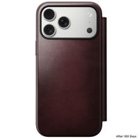 Nomad Modern Horween Leather Folio Bookcase mit MagSafe Apple iPhone 17 Pro Max - Burgundy