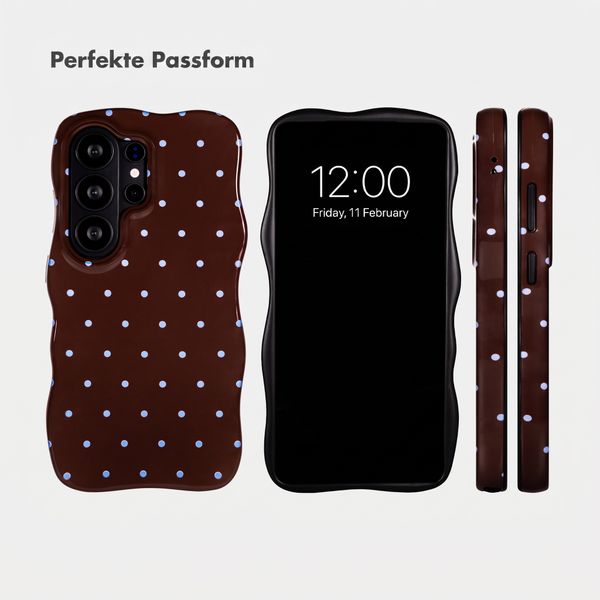Selencia Vivid Wavy Backcover mit MagSafe Samsung Galaxy S26 Ultra - Happy Dots Chocolate