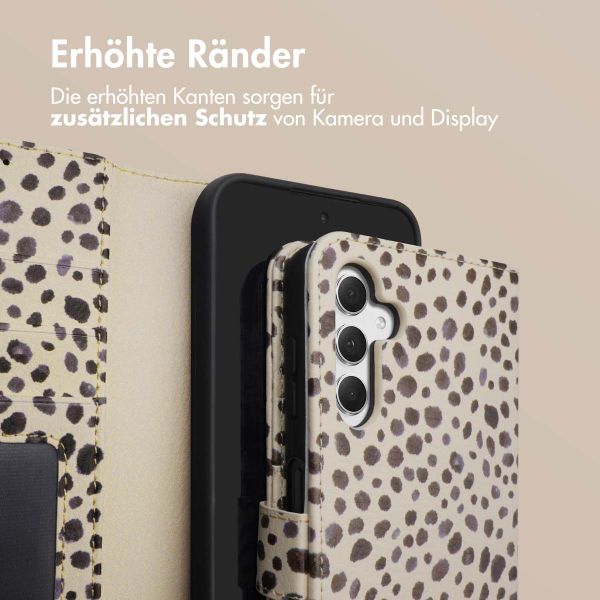 imoshion ﻿Design Klapphülle für das Samsung Galaxy A54 (5G) - Black And White Dots