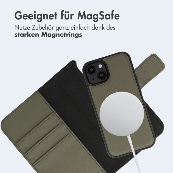 imoshion Herausnehmbare 2-in-1 Luxus-Bookcase Apple iPhone 13 - Grün