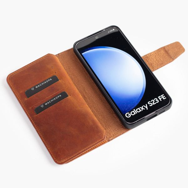 Wachikopa Multi Wallet Bookcase für das Samsung Galaxy S23 FE - Camel