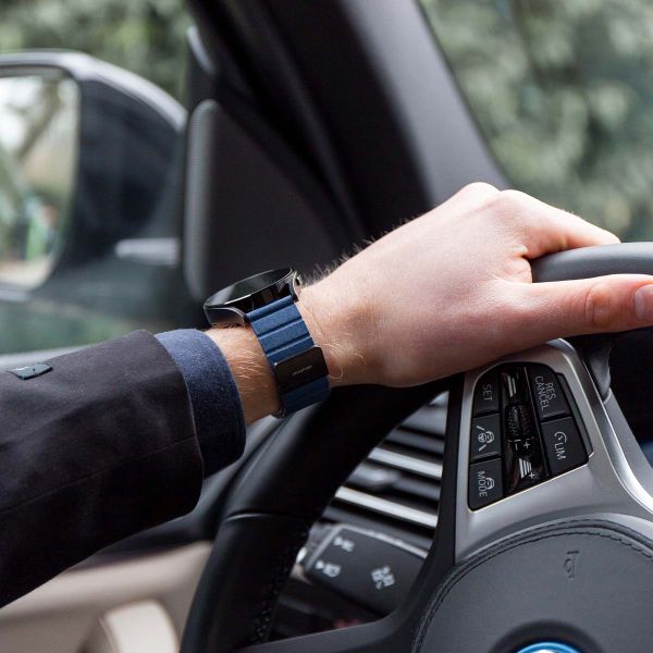 imoshion Magnetlederarmband für das Samsung Galaxy Watch 7 40/44 mm - Blau