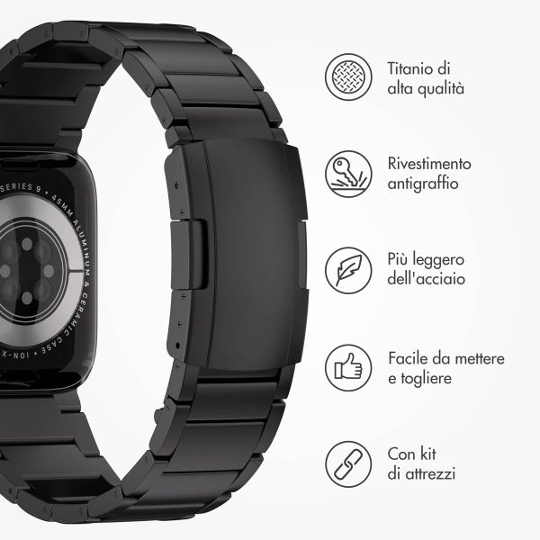 Accezz Mattes Titanstahlarmband für Apple Watch | 38/40/41/42 mm - Schwarz