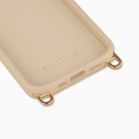 Selencia Rivièra Backcover mit MagSafe mit abnehmbaren Haken Apple iPhone 15 Pro - Milky Latte