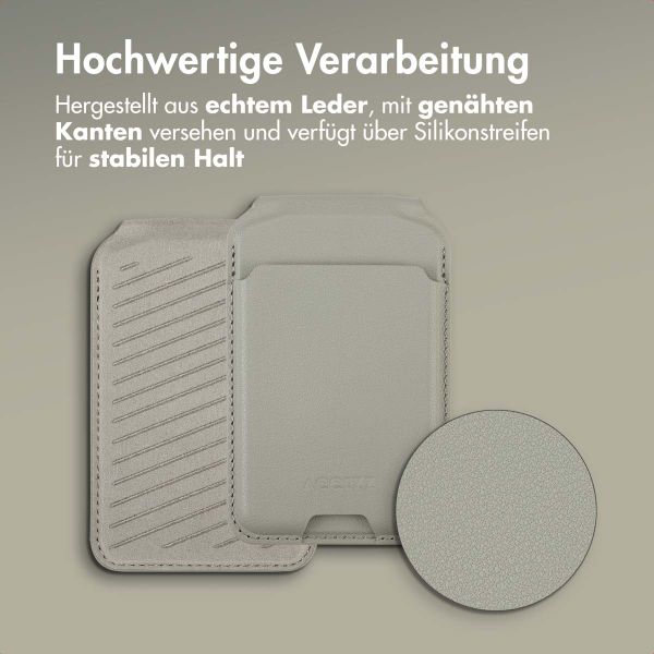 Accezz Leder-Wallet mit Standfunktion - Geeignet für MagSafe und Qi2 - Light Grey