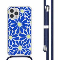 imoshion Design Hülle mit Band für das iPhone 12 (Pro) - Cobalt Blue Flowers Connect