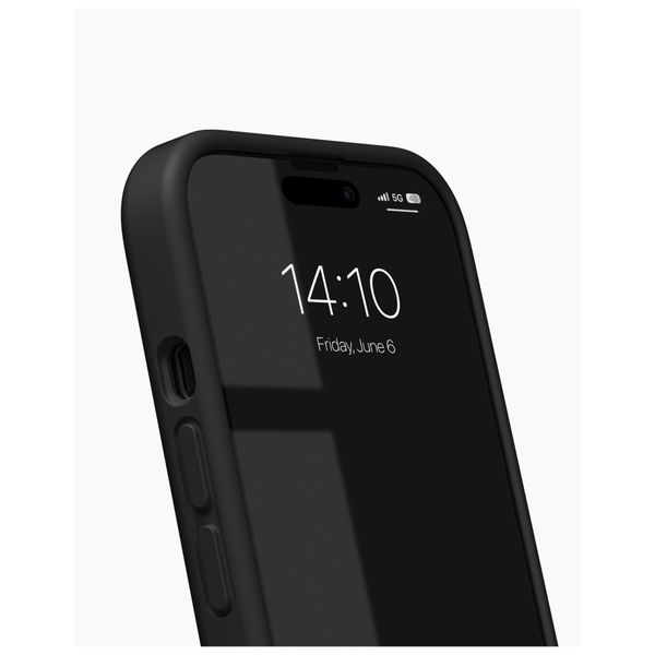 iDeal of Sweden Soft Swirl Silicone MagSafe Hülle Apple iPhone 17e / 16e / 15 / 14 / 13 - Velvet Black
