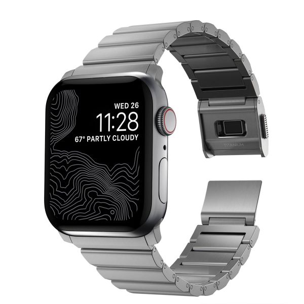 Nomad Titan-Gliederarmband für die Apple Watch Series 1 bis 10 / SE / Ultra (2) (44/45/46/49 mm) - Silber