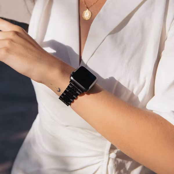 Pr2397_zwart_black_schuinaanzicht_de_DE_1