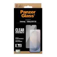 PanzerGlass Ultra-Wide Fit Antibakterieller Displayschutz mit Applikator Samsung Galaxy S26 FE