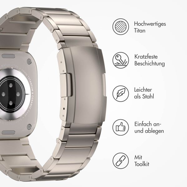 Accezz Mattes Titanstahlarmband für die Apple Watch Series 1 bis 10 / SE / Ultra (2) (44/45/46/49 mm) - Titan