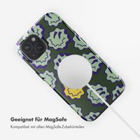 Selencia Vivid Tough Back Cover MagSafe für das iPhone 15 - Wavy Smiley Green