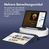 Accezz Smarte Klapphülle aus Silikon für das iPad Air 11 Zoll (2024) M2 / Air 5 (2022) / iPad Air 4 (2020) - Dunkelblau