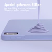 Accezz Liquid Silicone Back Cover mit Stifthalter Apple iPad Pro 12.9 (2022) / Pro 12.9 (2021) / Pro 12.9 (2020) - Lila