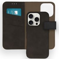 imoshion Entfernbare 2-1 Luxus Klapphülle für das Apple iPhone 16 Pro - Schwarz