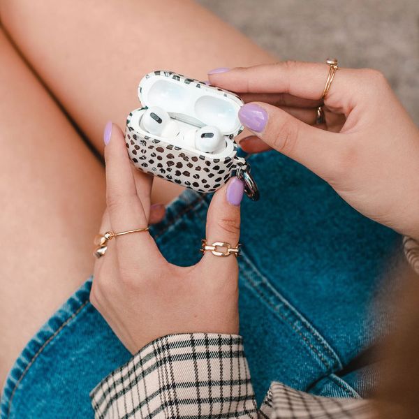 Burga Hard Case Apple AirPods 4 - Almond Latte