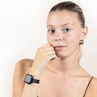 Selencia Slim Stahlgliederarmband für die Apple Watch Series 1 bis 9 / SE (38/40/41 mm) | Series 10 (42 mm) - Schwarz