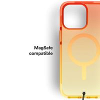 BodyGuardz Ace Pro MagSafe Back Cover für das iPhone 15 Pro Max - Peach Sorbet Ombre