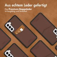 Accezz Premium Leather Card Slot Back Cover für das Samsung Galaxy S21 - Braun