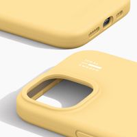 iDeal of Sweden Silikonhülle mit MagSafe Apple iPhone 17e / 16e / 15 / 14 / 13 - Soft Lemon