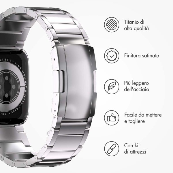 Accezz Mattes Titanstahlarmband für Apple Watch | 38/40/41/42 mm - Silber