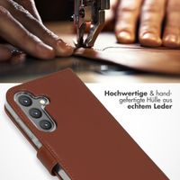 Selencia Echtleder Klapphülle Samsung Galaxy S24 - Hellbraun