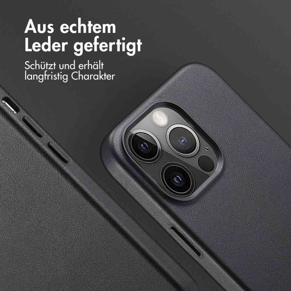 Accezz MagSafe Leather Backcover für das iPhone 13 Pro - Onyx Black