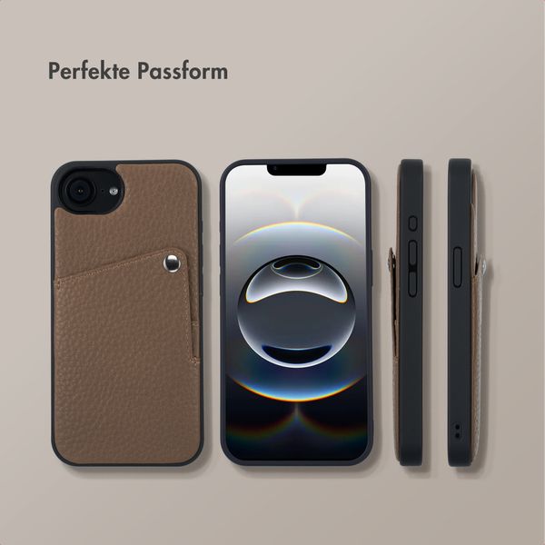 Selencia Riva Back Cover mit Kartenfach Apple iPhone 16e - Mocha Brown