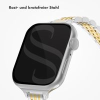 Selencia Jubilee inspiriertes schmales Edelstahlarmband für Apple Watch Series 1 t/m 9 / SE (38/40/41 mm) | Series 10 / 11 (42 mm) - Silber und Gold