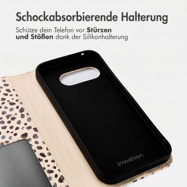 imoshion Design Klapphülle Google Pixel 9A - Black And White Dots