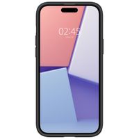 Spigen Ultra Hybrid™ Case für das Apple iPhone 15 - Matte Black