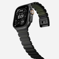 Nomad Stratos Armband für Apple Watch | 44/45/46/49 mm - Forest Green / Black Titanium
