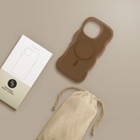 Selencia Wavy Backcover mit MagSafe Apple iPhone 16 Pro - Mocha Brown