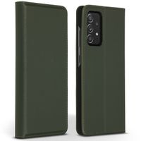 Accezz Premium Leather Slim Klapphülle für das Samsung Galaxy A52(s) (5G/4G) - Grün