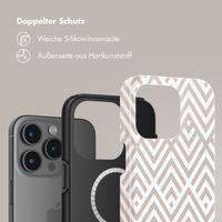 Selencia Vivid Tough Back Cover mit MagSafe für das iPhone 15 Pro Max - Beige Zigzag