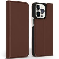 Accezz Premium Leather Slim Klapphülle Apple iPhone 13 Pro - Braun