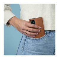 imoshion Luxuriöse Klapphülle Motorola Moto G9 Power - Braun