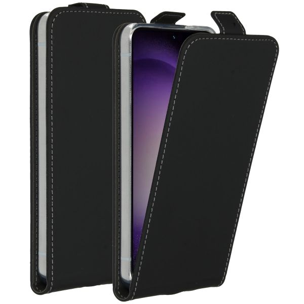 Accezz Flip Case für das Samsung Galaxy S24 - Schwarz