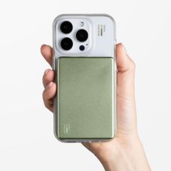 iDeal of Sweden Slim MagSafe Powerbank 5.000 mAh - Kabellose Powerbank - Sage Green