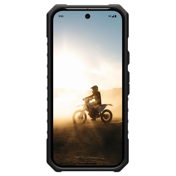 UAG Pathfinder Back Cover Magnet für das Google Pixel 9 - Black