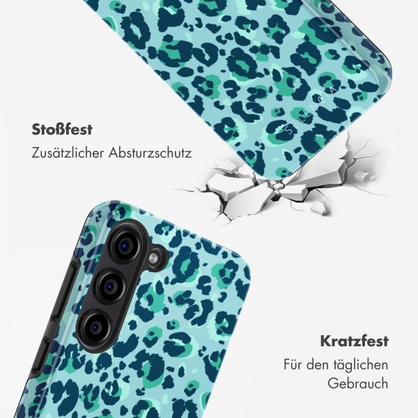 Selencia Vivid Tough Back Cover für das Samsung Galaxy S23 - Wild Spots Light Blue