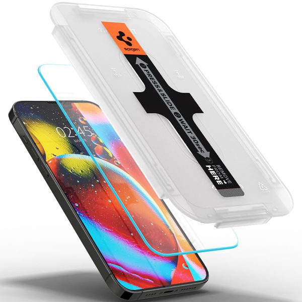 Spigen GLAStR Fit Displayschutzfolie  + Applicator 2-pack für das Apple iPhone 13 Pro Max