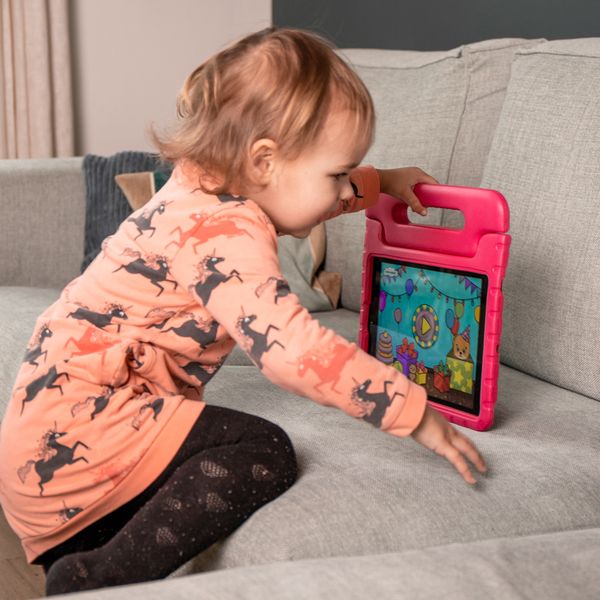 imoshion Hülle mit Handgriff kindersicher Lenovo Tab M10 Plus / M10 FHD Plus